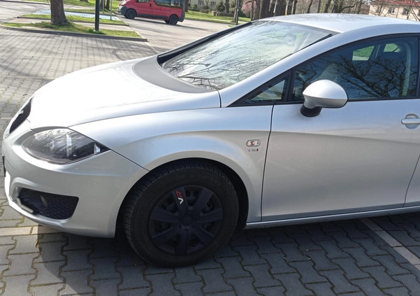 Seat Leon cena 18500 przebieg: 198000, rok produkcji 2009 z Nowa Ruda małe 16